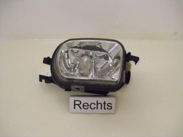 Nebelscheinwerfer rechts HB4 Mercedes Benz C180/200